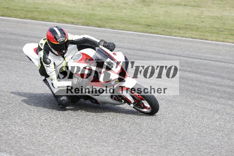 Archiv-2025/07 19.04.2025 Speer Racing ADR/Gruppe gelb/5
